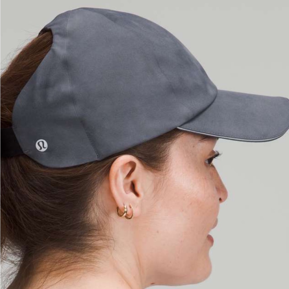 Lululemon Fast and Free Ponytail Pony back Running Hat
